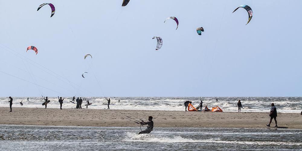 Appartement Haus-Duewelswarft-Whg-Delphin à Sankt Peter-Ording Extérieur photo